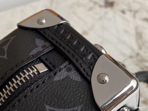 SIDE VUITTON LOUIS TRUNK MM 0715